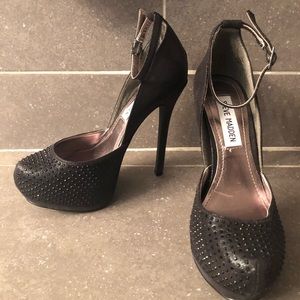 Steve madden rhinestone platforms size 6